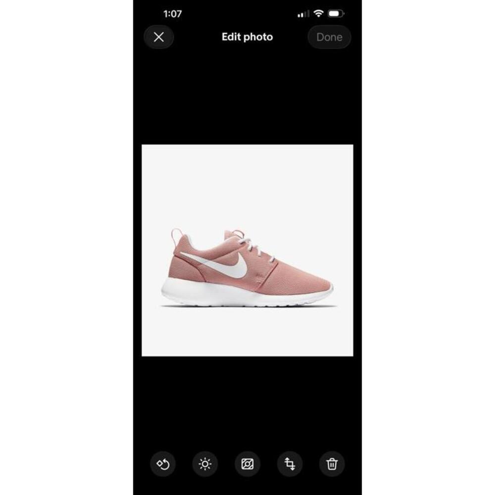 Nike Women's Roshe One Coral Stardust / White Running Shoes 844994-603 SIZE 9 - Picture 5 of 5